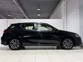Lexus CT (2020) thumbnail 45