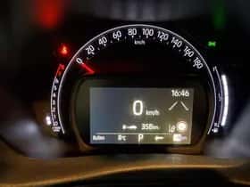 Toyota Aygo (2022) thumbnail 27