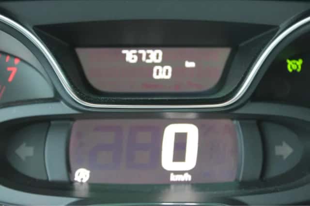 Renault Captur (2019) thumbnail 22