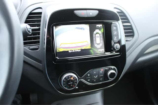 Renault Captur (2019) thumbnail 24