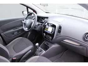 Renault Captur (2019) thumbnail 51