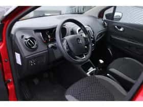 Renault Captur (2019) thumbnail 56