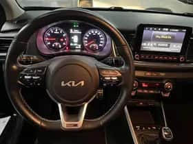 Kia Stonic (2022) thumbnail 32