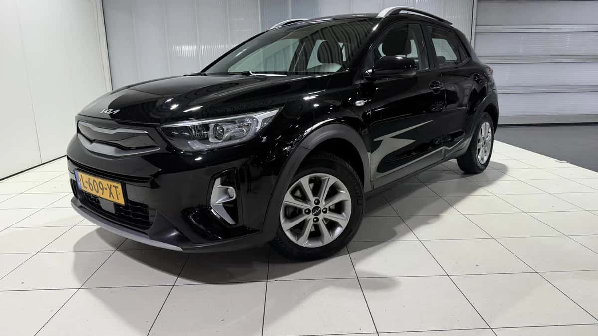 Kia Stonic (2021) — foto 1