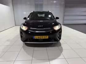 Kia Stonic (2021) thumbnail 25