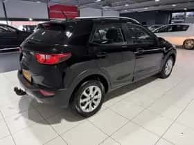 Kia Stonic (2021) thumbnail 31