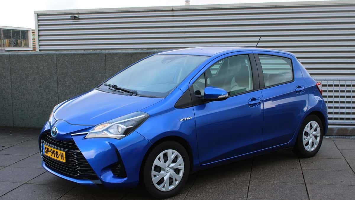 Toyota Yaris (2018) — foto 1