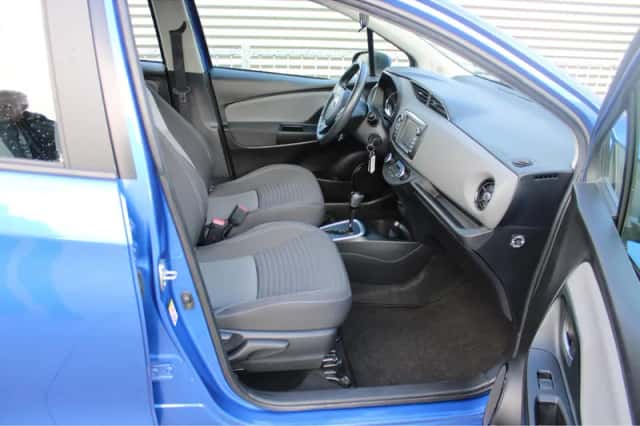 Toyota Yaris (2018) thumbnail 11