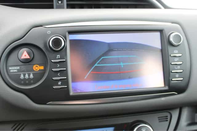 Toyota Yaris (2018) thumbnail 24