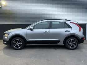 Kia Niro (2025) thumbnail 2