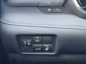 Toyota Highlander (2024) thumbnail 102