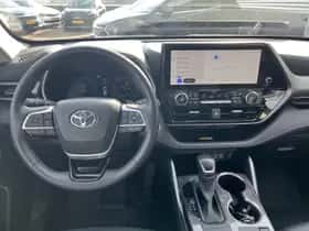 Toyota Highlander (2024) thumbnail 33