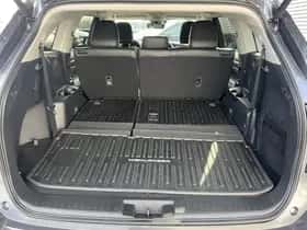 Toyota Highlander (2024) thumbnail 77