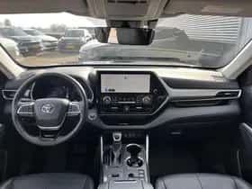 Toyota Highlander (2024) thumbnail 94