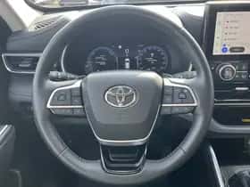 Toyota Highlander (2024) thumbnail 96