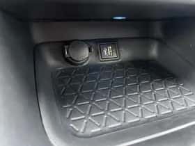 Toyota RAV4 (2024) thumbnail 85