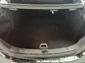 Mercedes-Benz E-Klasse (2019) thumbnail 24