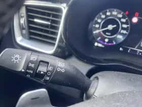 Kia Proceed (2024) thumbnail 9