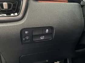 Kia Sorento (2022) thumbnail 4