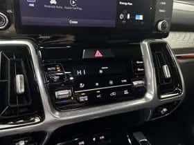 Kia Sorento (2022) thumbnail 43