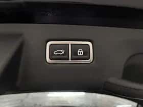 Kia Sorento (2022) thumbnail 44
