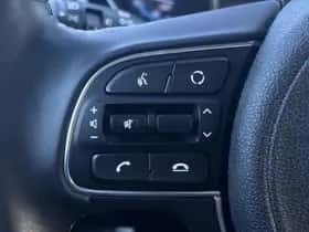 Kia Niro (2022) thumbnail 32