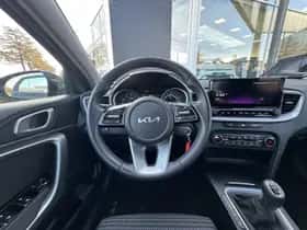 Kia Ceed (2025) thumbnail 10