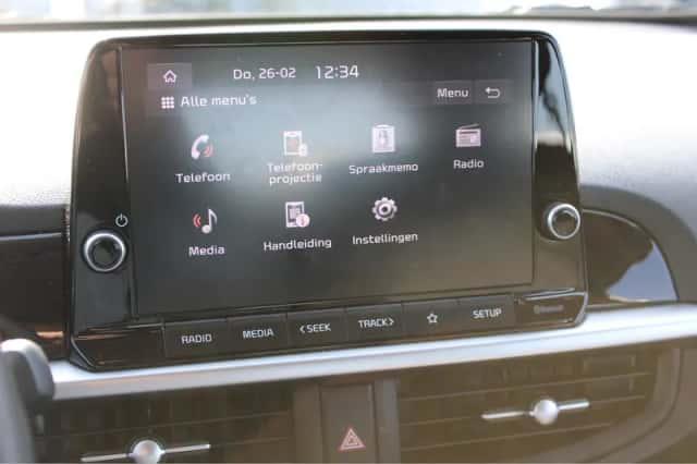 Kia Picanto (2024) thumbnail 20