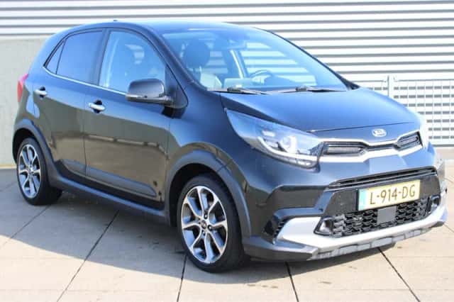 Kia Picanto (2021) thumbnail 2