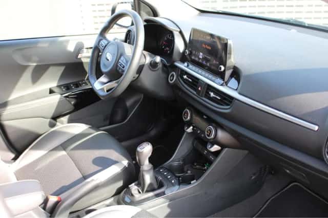 Kia Picanto (2021) thumbnail 12
