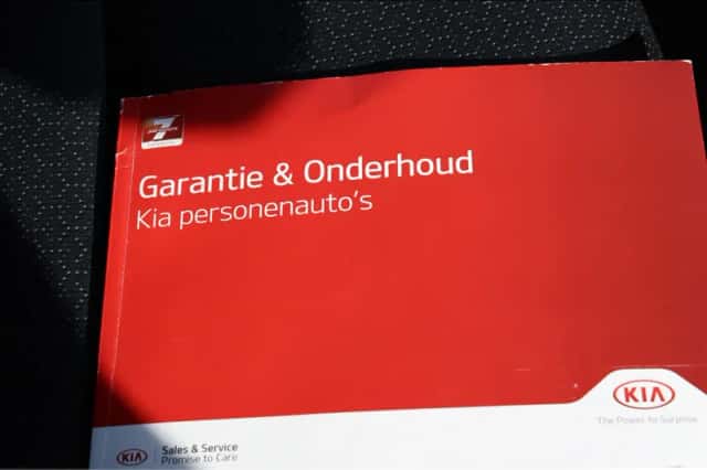 Kia Picanto (2021) thumbnail 13