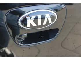 Kia Picanto (2021) thumbnail 16