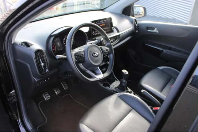 Kia Picanto (2021) thumbnail 19