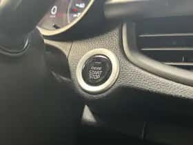 Kia Picanto (2021) thumbnail 5
