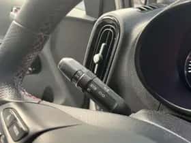 Kia Picanto (2021) thumbnail 8