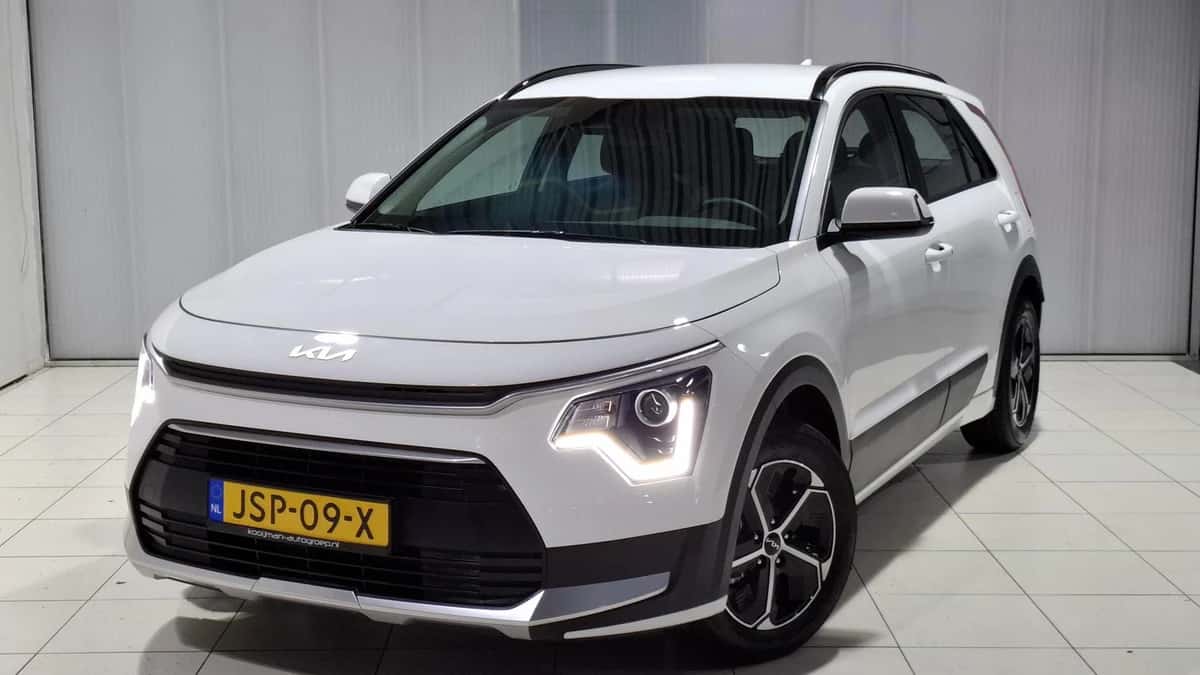 Kia Niro (2025) — foto 1