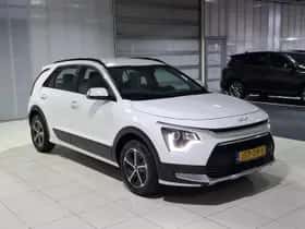 Kia Niro (2025) thumbnail 3