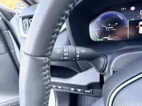 Toyota RAV4 (2025) thumbnail 48
