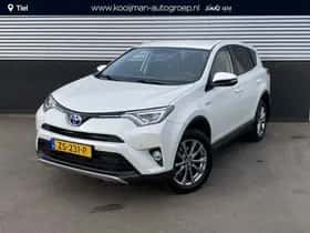 Toyota C-HR (2018) thumbnail 112