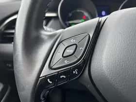 Toyota C-HR (2018) thumbnail 80