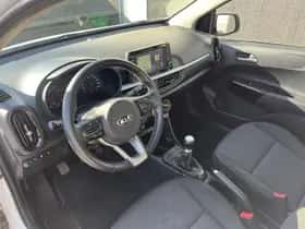 Kia Picanto (2019) thumbnail 15