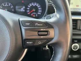 Kia Picanto (2019) thumbnail 21