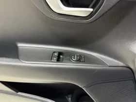Kia Stonic (2023) thumbnail 12