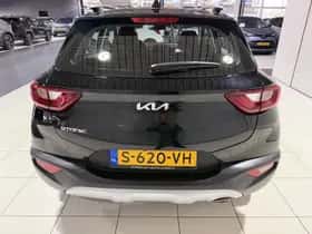 Kia Stonic (2023) thumbnail 6
