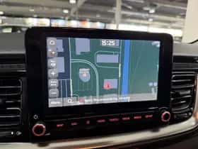 Kia Stonic (2021) thumbnail 16