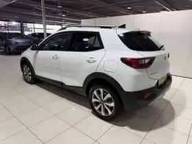 Kia Stonic (2021) thumbnail 29