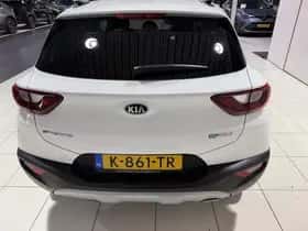Kia Stonic (2021) thumbnail 30