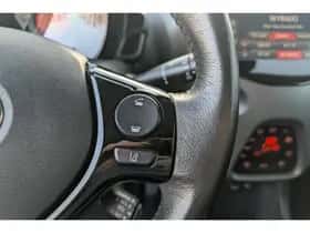 Toyota Aygo (2019) thumbnail 20