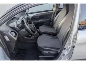 Toyota Aygo (2019) thumbnail 35