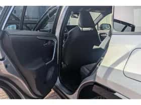 Toyota RAV4 (2025) thumbnail 17